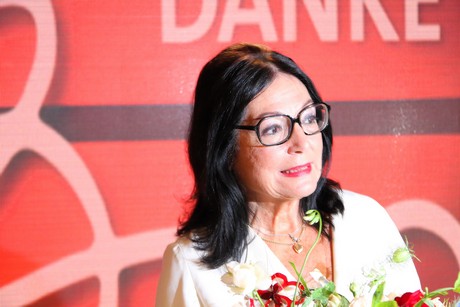 nana-mouskouri