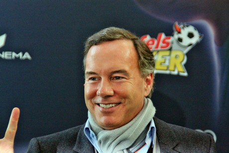 nico-hofmann