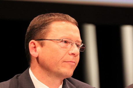 stefan-roth