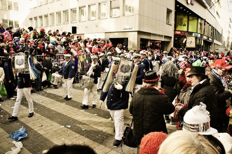 tambourcorps-blau-weiss