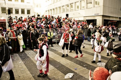 tanzgruppe-Koelsch-Haenneschen