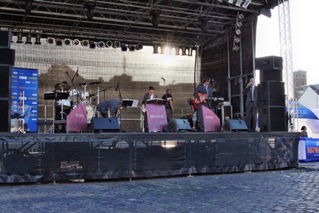 tom-browne-band