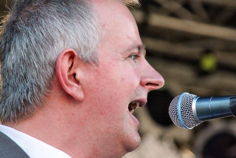 tom-browne-band