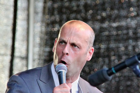 tom-browne-band