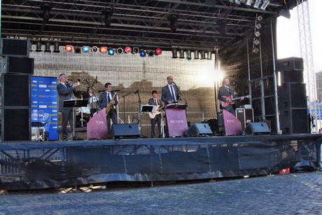 tom-browne-band