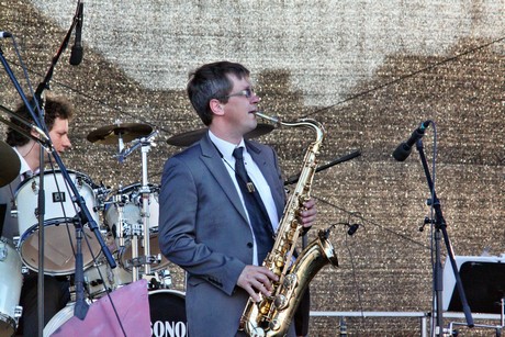 tom-browne-band