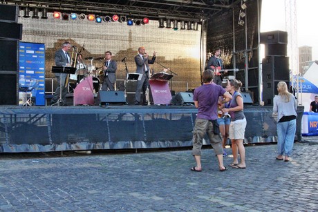 tom-browne-band