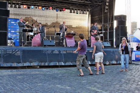 tom-browne-band