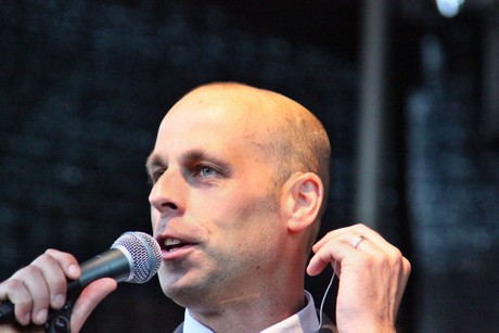tom-browne-band