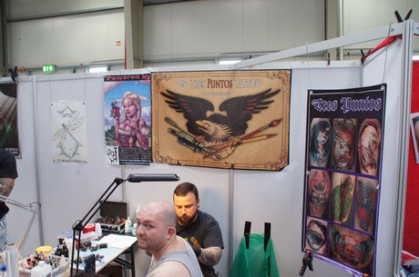 tres-puntos-tattoo