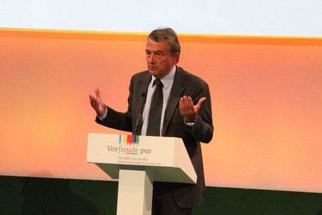 wolfgang-niersbach