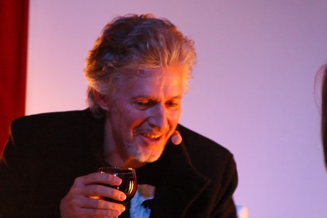 mo-talk-live