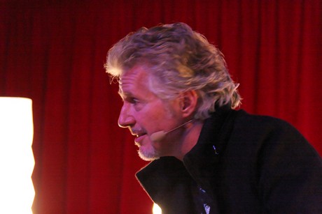 mo-talk-live