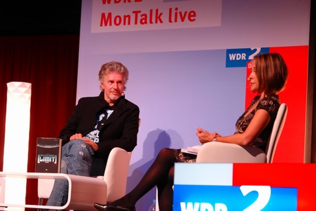 mo-talk-live
