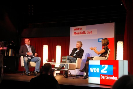 mo-talk-live