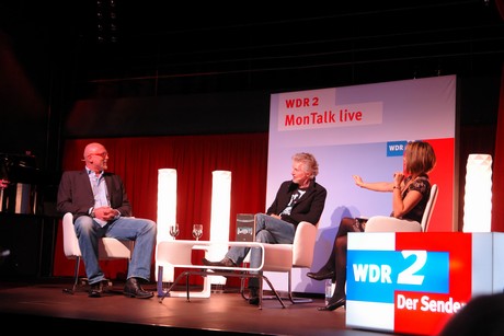 mo-talk-live