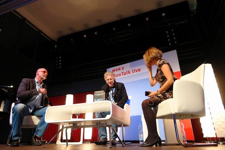 mo-talk-live