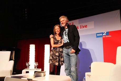 mo-talk-live