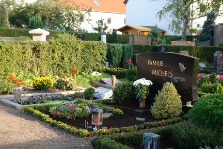 meschenich-friedhof