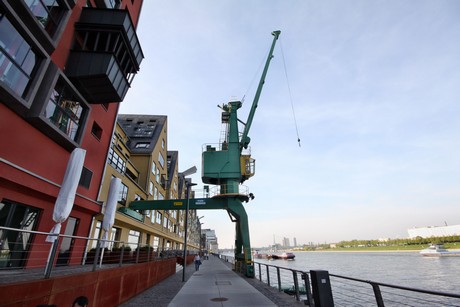 rheinauhafen