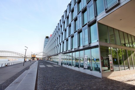 rheinauhafen
