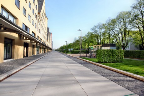 rheinauhafen