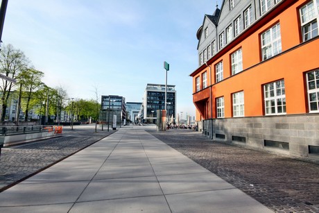 rheinauhafen