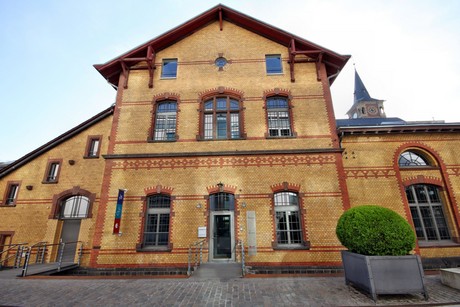 rheinauhafen