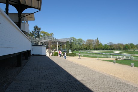 galopprennbahn