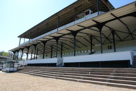 galopprennbahn