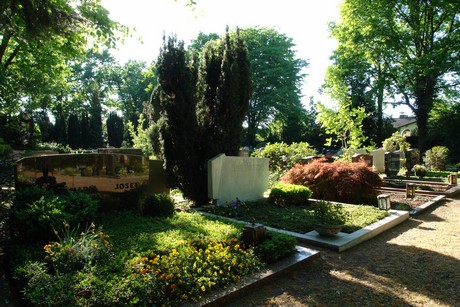friedhof-hauptstrasse