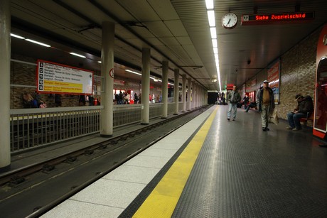 ubahn-hansaring
