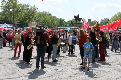 1-mai