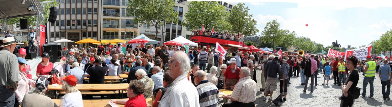 1. Mai DGB Kundgebung auf dem Heumarkt 