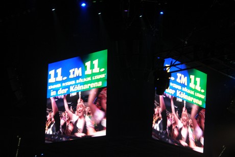 11-im-11