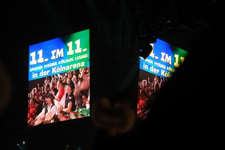 11-im-11
