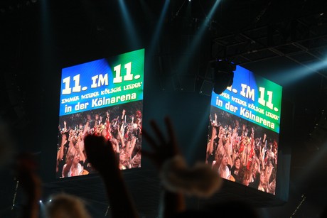 11-im-11