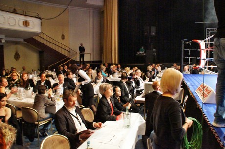 Gala-Dinner-Boxen