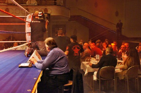 Gala-Dinner-Boxen