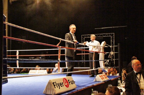 Gala-Dinner-Boxen