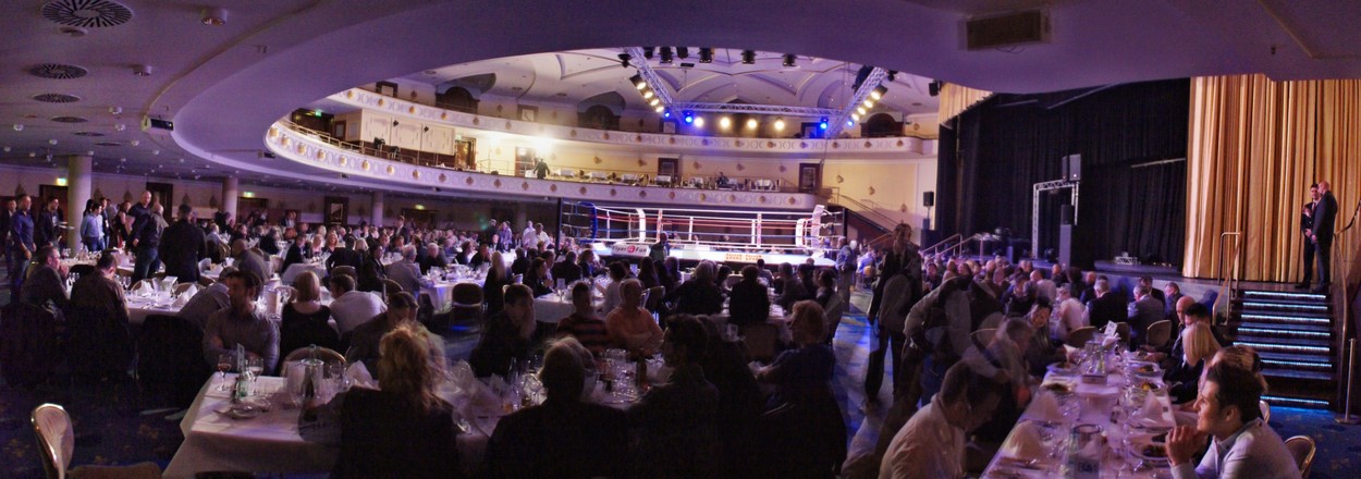 Gala-Dinner-Boxen