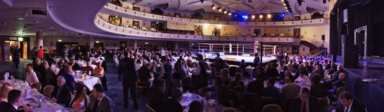 Gala-Dinner-Boxen