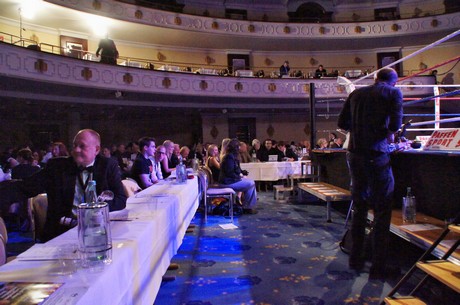 Gala-Dinner-Boxen