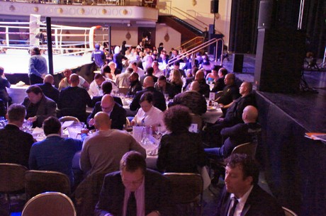 Gala-Dinner-Boxen