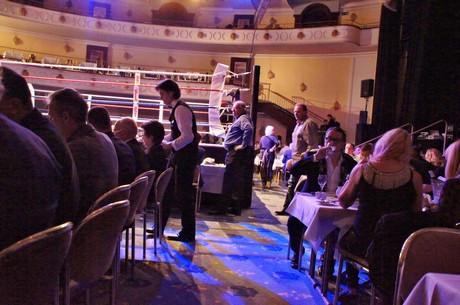 Gala-Dinner-Boxen