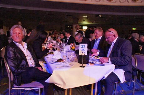 Gala-Dinner-Boxen