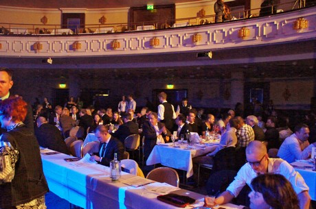Gala-Dinner-Boxen