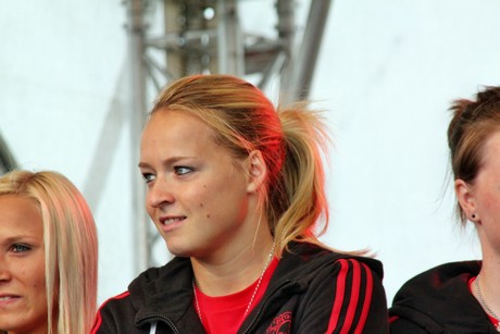 bayer-04-saisoneroeffnung