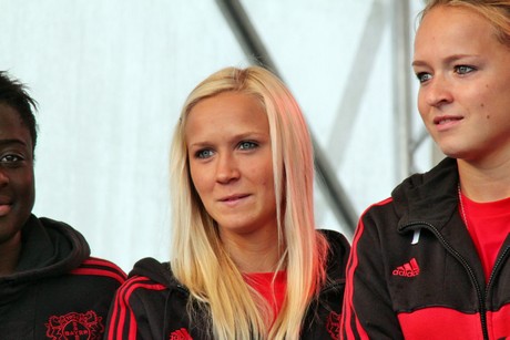 bayer-04-saisoneroeffnung