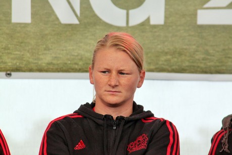 bayer-04-saisoneroeffnung